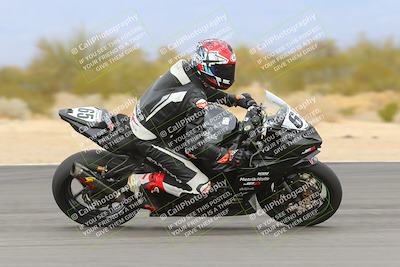 media/Jan-15-2023-SoCal Trackdays (Sun) [[c1237a034a]]/Turn 9 (2pm)/